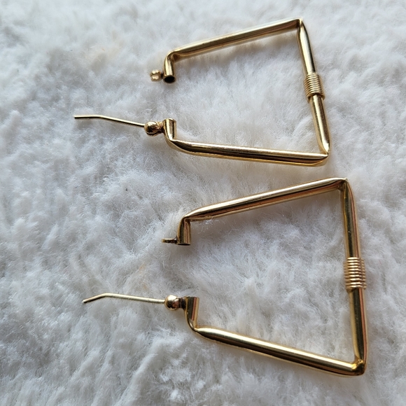 Vintage 14k yellow gold Geometric Hoop earrings✨️ - Picture 12 of 12